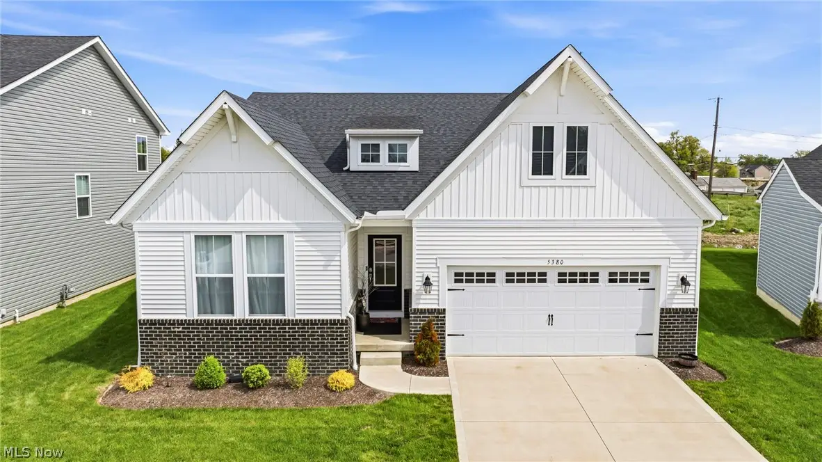 5380 Hawks Nest Circle, Sheffield, OH 44054 - #1