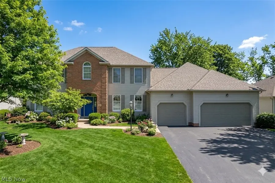 3885 Mount Vernon Boulevard, Barberton, OH 44203 - #2