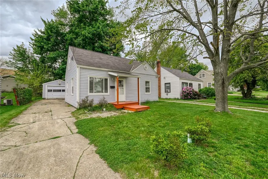1224 Oakland Avenue, Akron, OH 44305 - #3