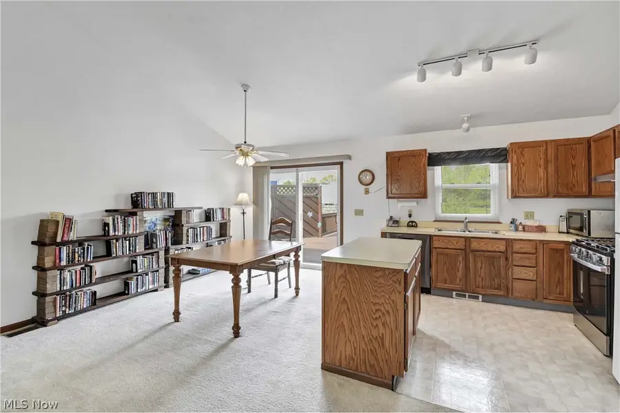 6396 Olive Avenue, North Ridgeville, OH 44039 - #3