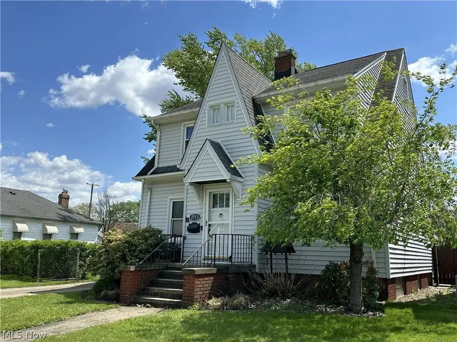 2713 Brookview Boulevard, Parma, OH 44134 - #2