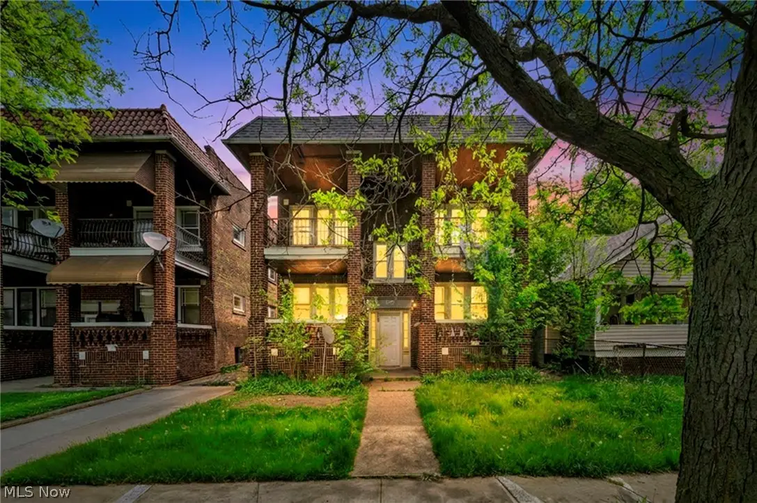 889 E 143rd Street, Cleveland, OH 44110 - #1