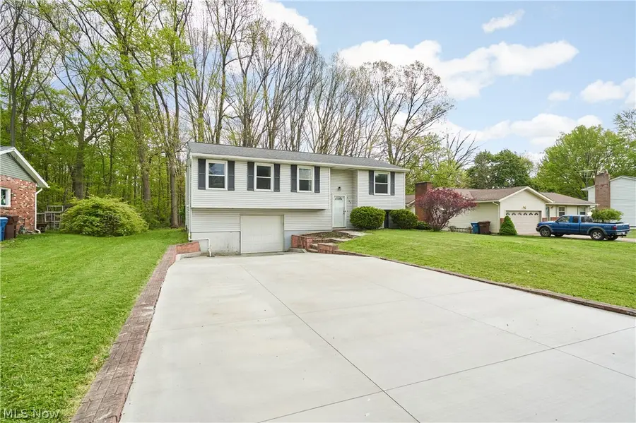 5165 Fawn Drive, New Franklin, OH 44319 - #2
