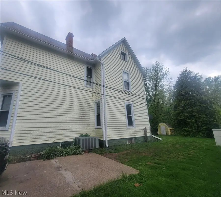 523 8th Street, Marietta, OH 45750 - #2