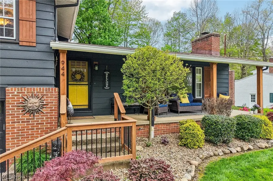 944 Wallwood Drive, Copley, OH 44321 - #3