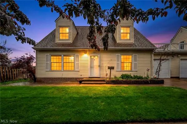 1251 W 70th Street, Cleveland, OH 44102