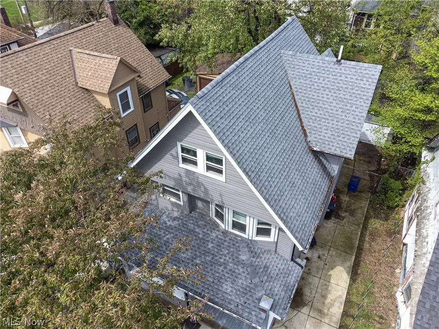 672 E 109th Street, Cleveland, OH 44108 - #2
