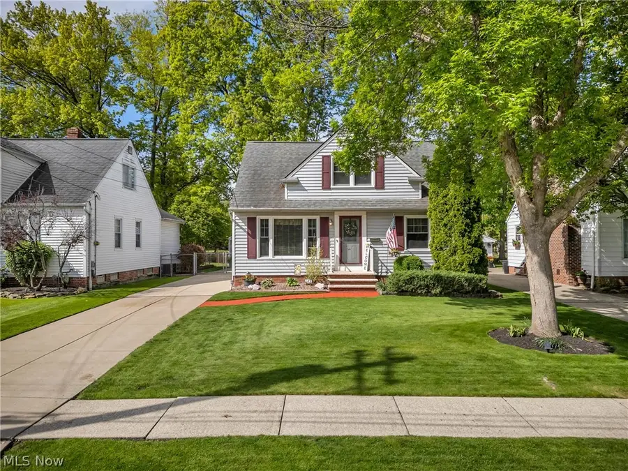 746 N Elmwood Avenue, Wickliffe, OH 44092 - #2