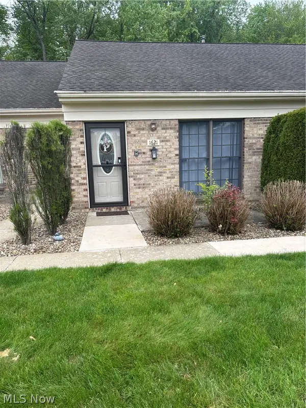 1621 Westhampton Drive, Youngstown, OH 44515