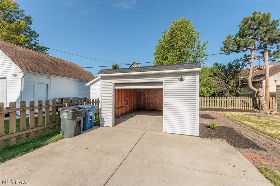 1272 Warren Road, Lakewood, OH 44107 - #3