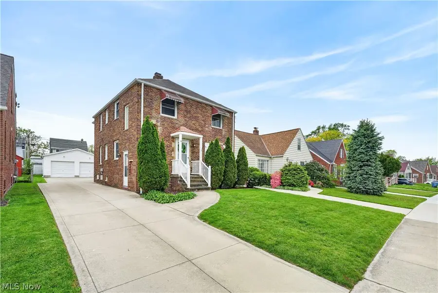 6115 Brownfield Drive, Parma, OH 44129 - #2