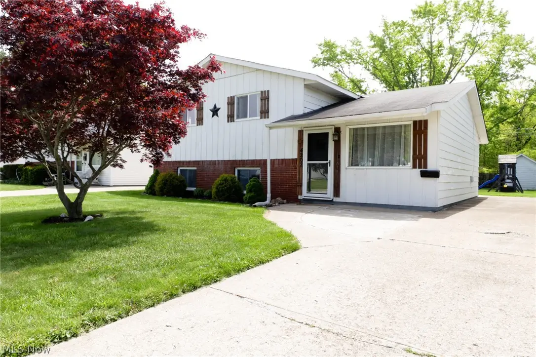 4202 Holl Avenue, Sheffield Lake, OH 44054 - #1