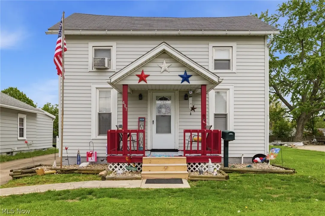 407 Phillips Avenue, Ashland, OH 44805 - #1