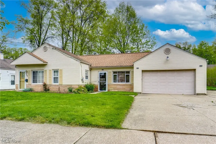 763 Lindsay Avenue, Akron, OH 44306 - #2