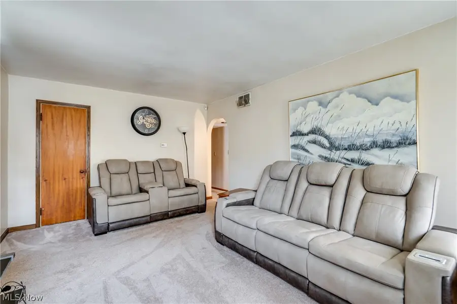 763 Lindsay Avenue, Akron, OH 44306 - #3