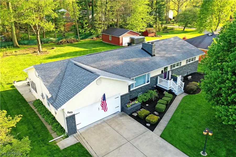 849 Brookfield Avenue, Youngstown, OH 44512 - #3