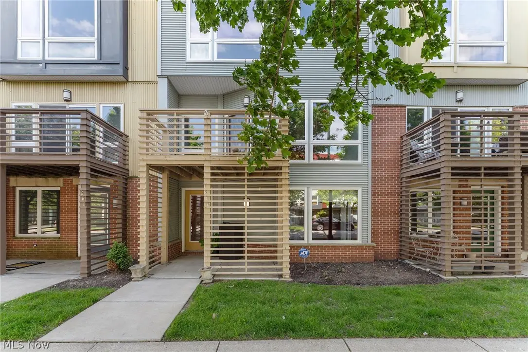 1266 W 74th Street, Cleveland, OH 44102 - #1