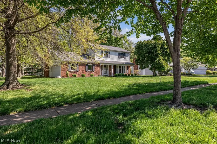 32696 Surrey Lane, Avon Lake, OH 44012 - #2