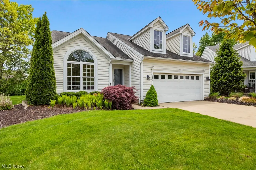 407 Clearbrook Drive, Avon Lake, OH 44012 - #1