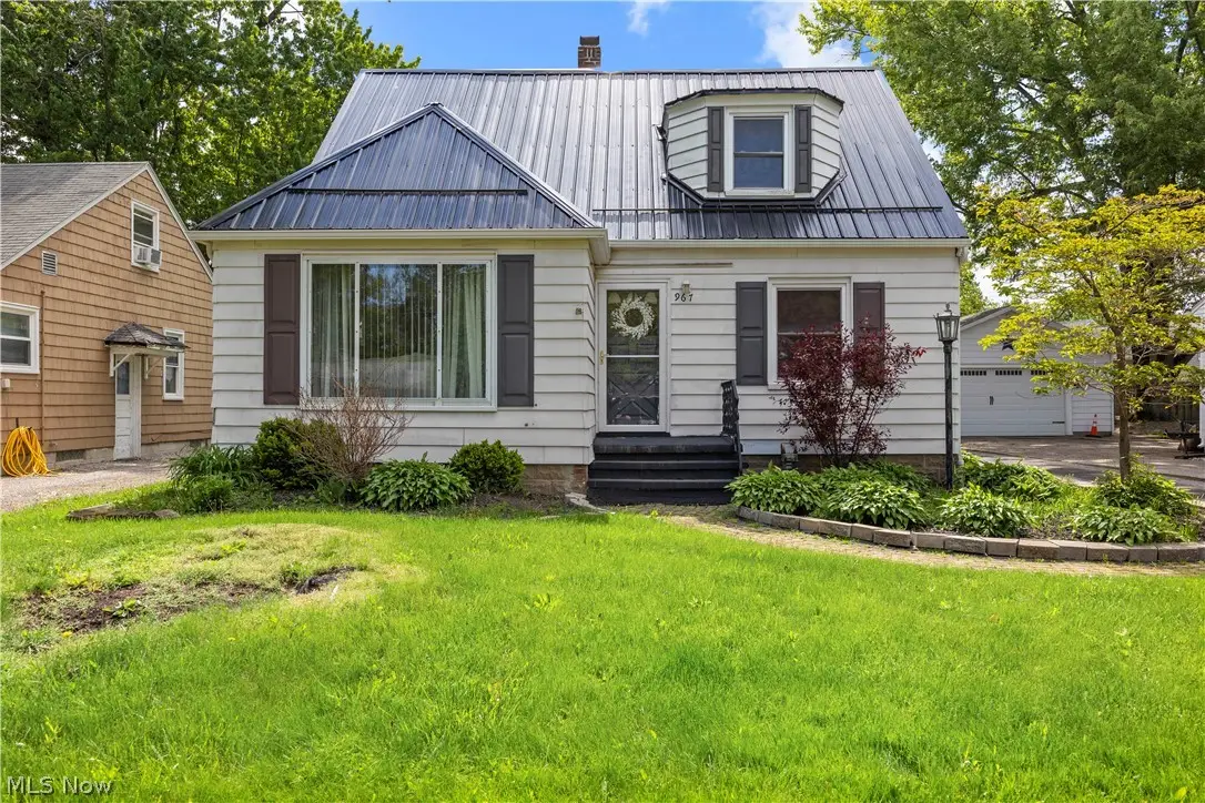 967 Gulf Road, Elyria, OH 44035 - #1