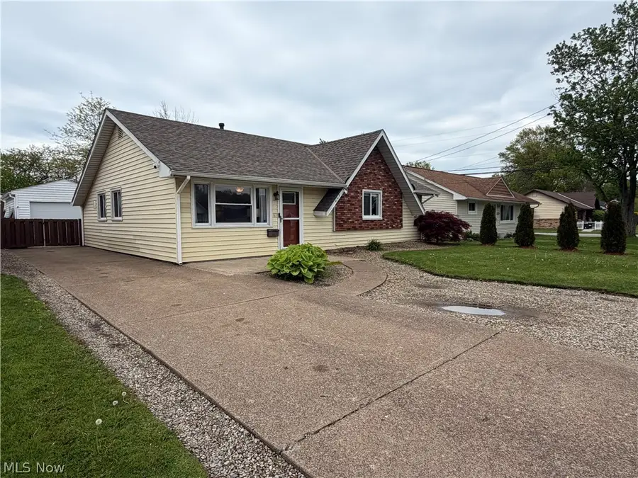 4219 Brockley Avenue, Sheffield Lake, OH 44054 - #2