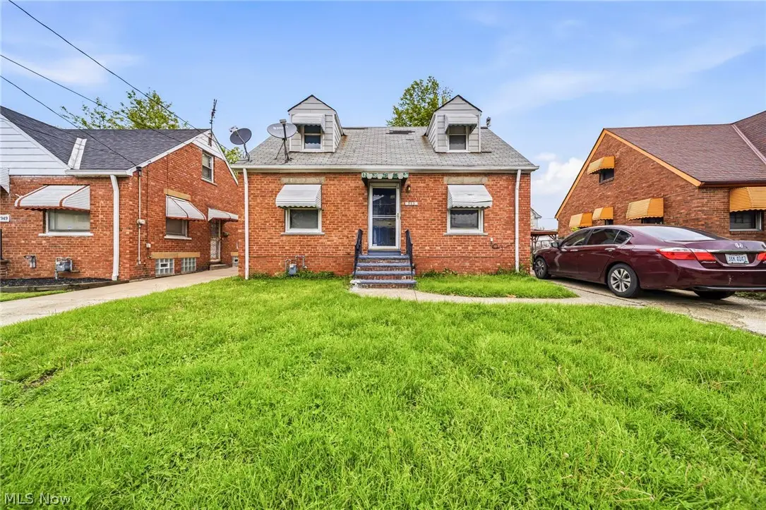 955 Nye Road, Cleveland, OH 44110 - #1