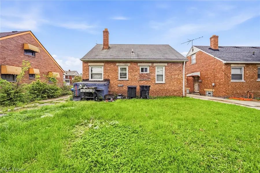 955 Nye Road, Cleveland, OH 44110 - #3