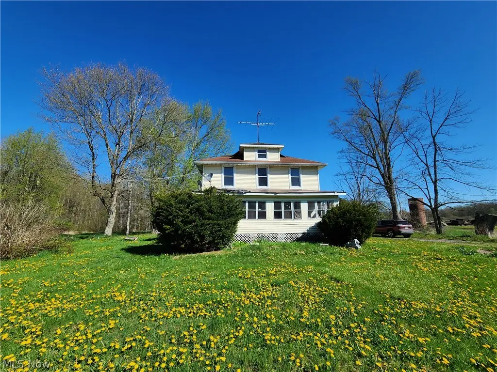 3174 Kinsman Nw Road, North Bloomfield, OH 44450 - #1