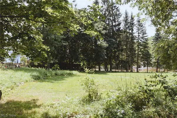 5108 Abigail Drive, Lyndhurst, OH 44124