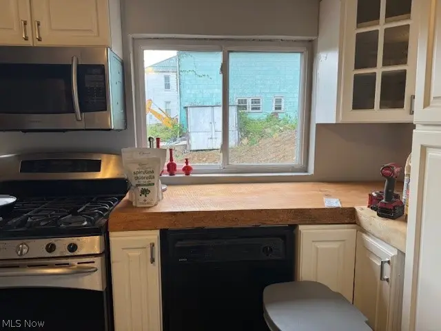 285 Bethany Pike, Wellsburg, WV 26070 - #3