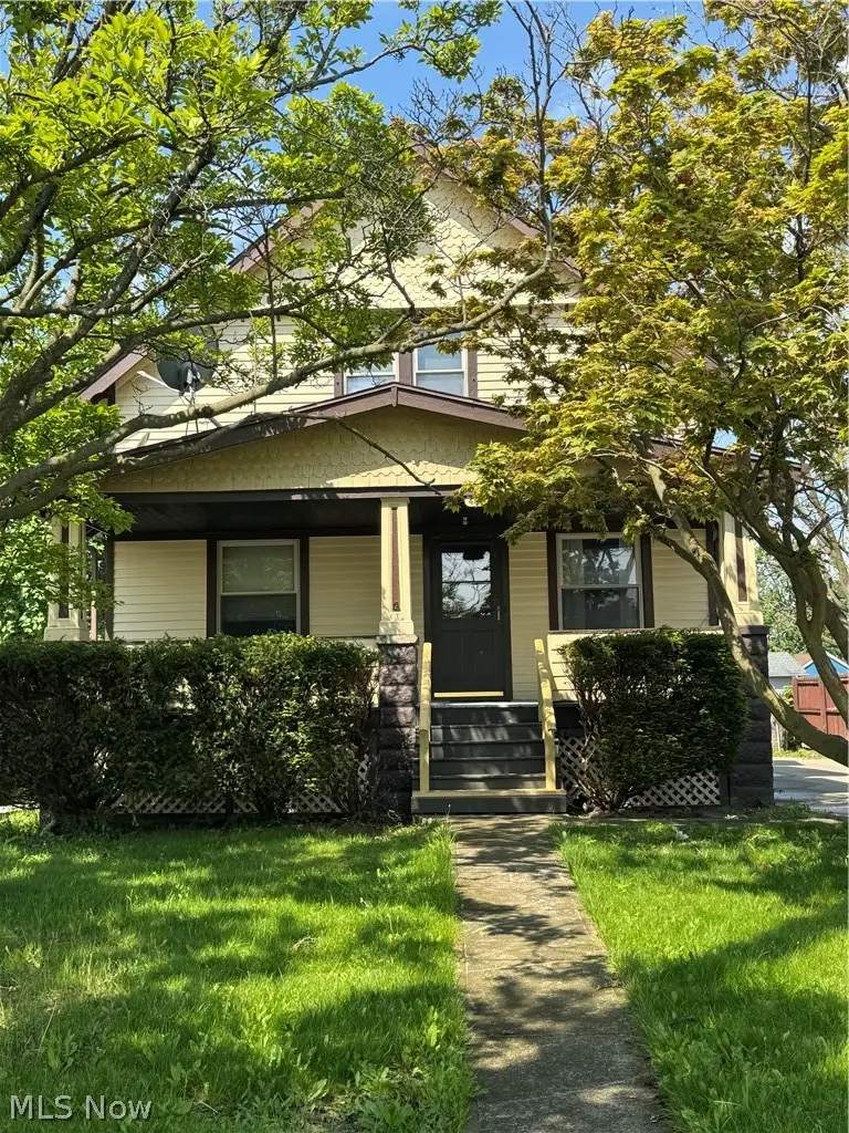 4662 Pearl Road, Cleveland, OH 44109 - #1
