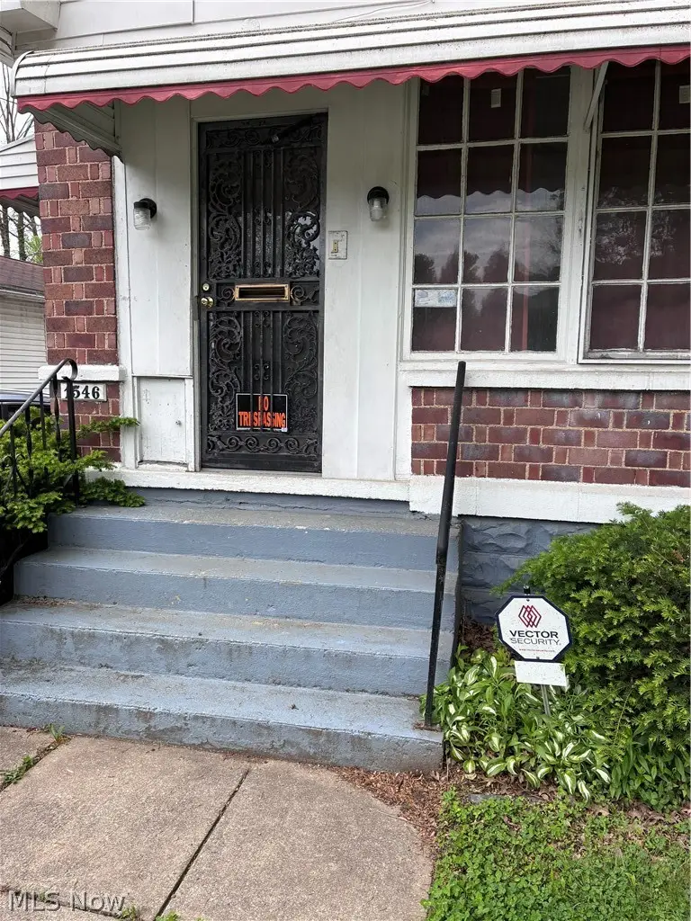 1546 White Avenue, Akron, OH 44307 - #2