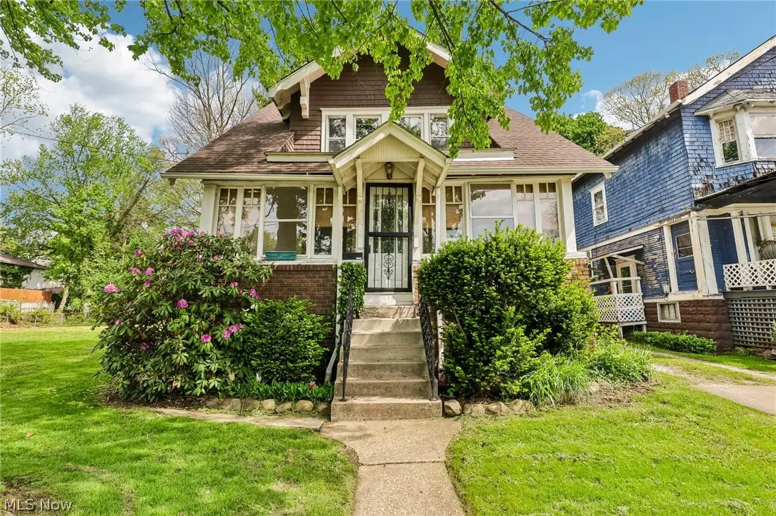549 Parkdale Drive, Akron, OH 44307 - #1