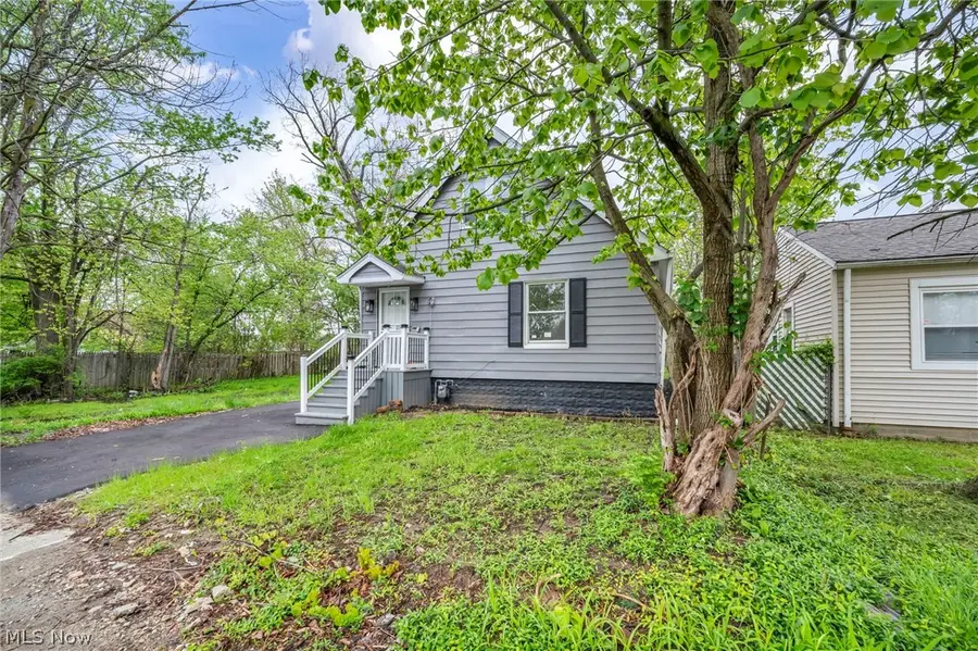 4441 E 144th Street, Cleveland, OH 44128 - #3