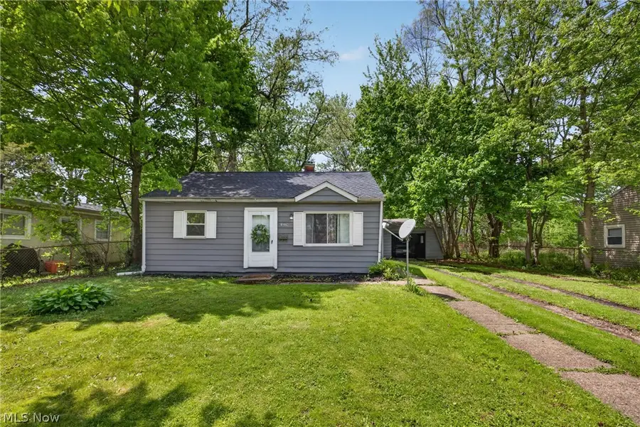 1276 Frederick Boulevard, Akron, OH 44320 - #2