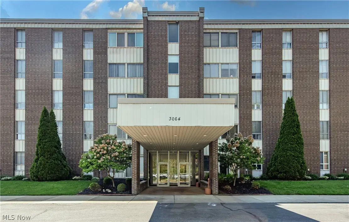 3064 Kent Road #309 A, Stow, OH 44224 - #1