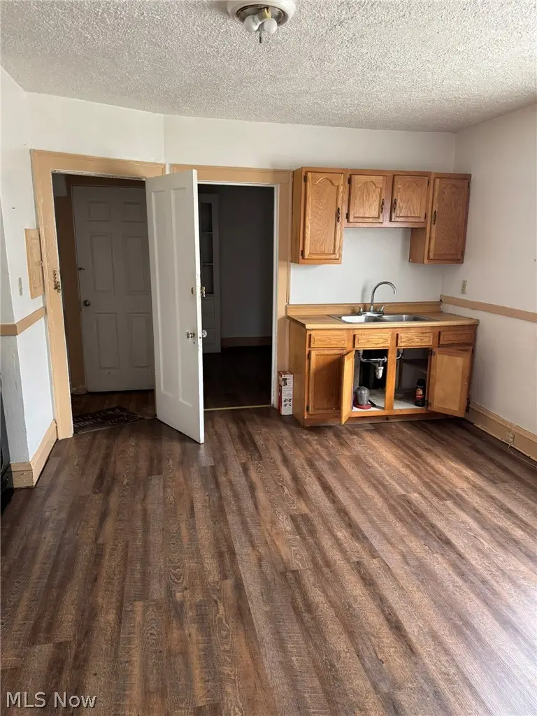 3545 E 133rd Street, Cleveland, OH 44120 - #3