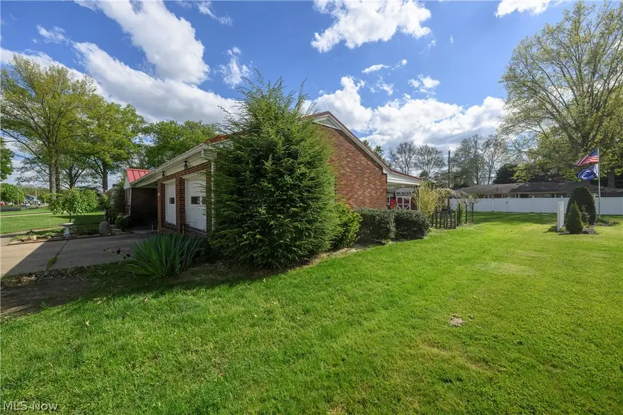 1920 Dover Avenue, Dover, OH 44622 - #2