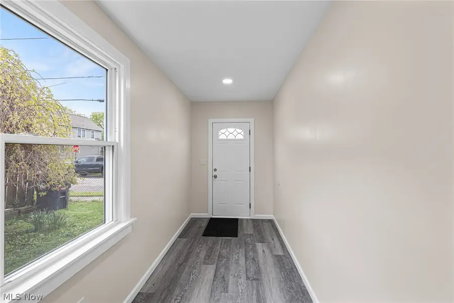 3229 W 52nd Street, Cleveland, OH 44102 - #3