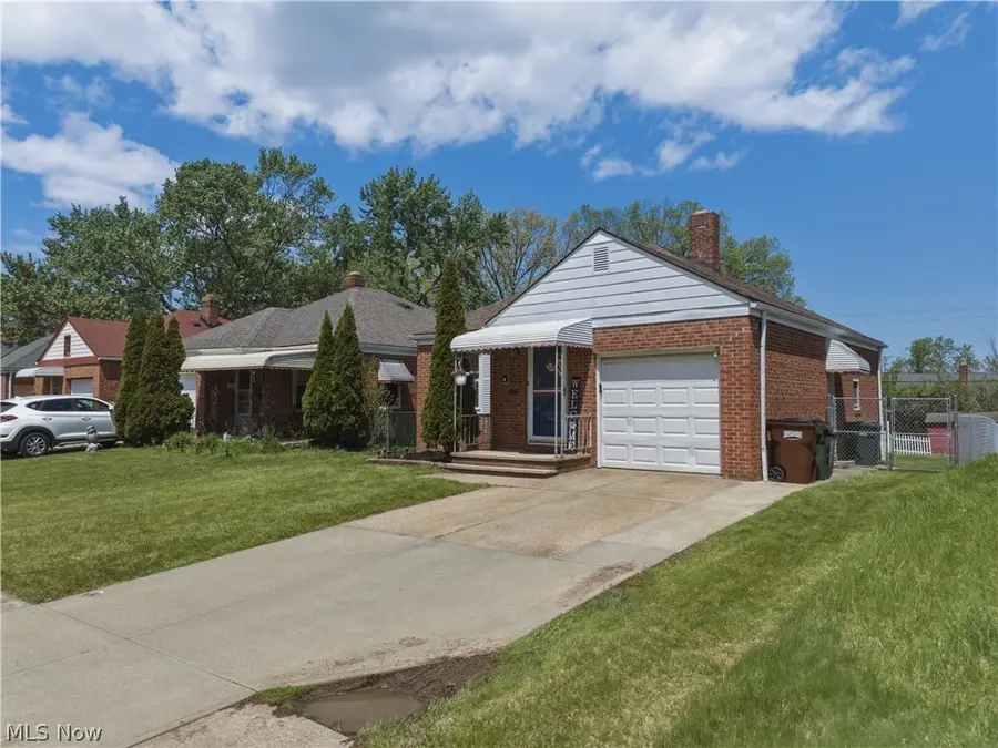 2430 Fortune Avenue, Parma, OH 44134 - #2