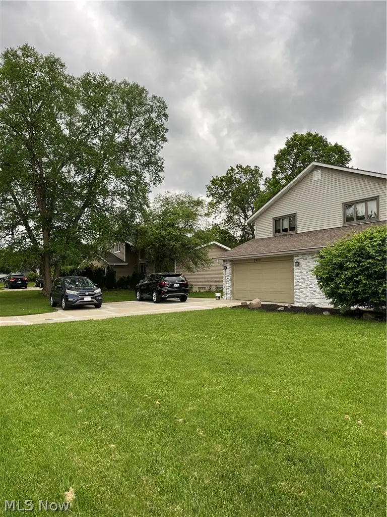 2960 Richmond Road, Beachwood, OH 44122 - #3