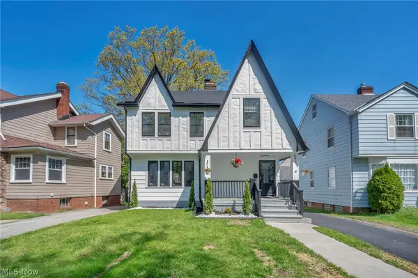 3741 Woodridge Road, Cleveland Heights, OH 44121