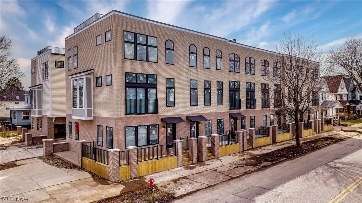 4701 Bridge Avenue, Cleveland, OH 44102 - #1