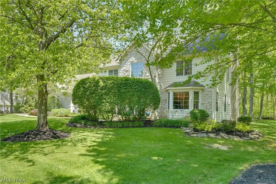 5157 Crofton Avenue, Solon, OH 44139 - #3