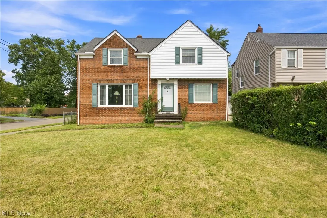 13577 Cedar Road, University Heights, OH 44118 - #1