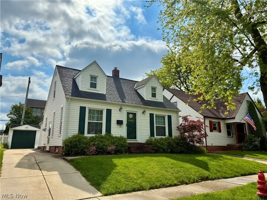609 S Kensington Road, Rocky River, OH 44116 - #1
