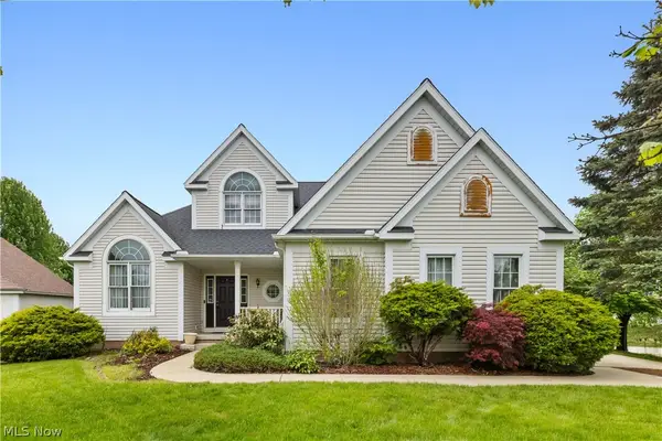 1919 Wendover Ne Circle, North Canton, OH 44720