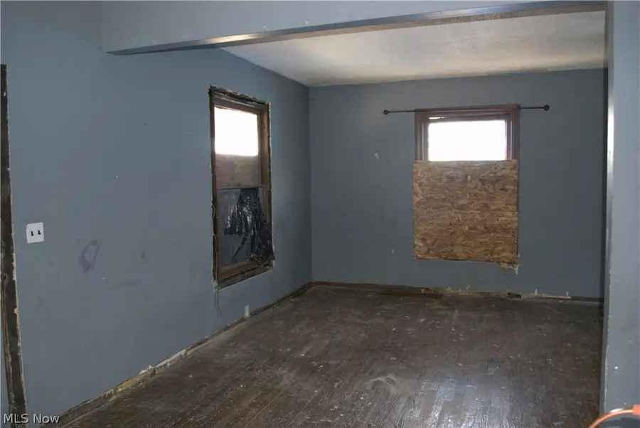 3511 E 78th Street, Cleveland, OH 44105 - #3