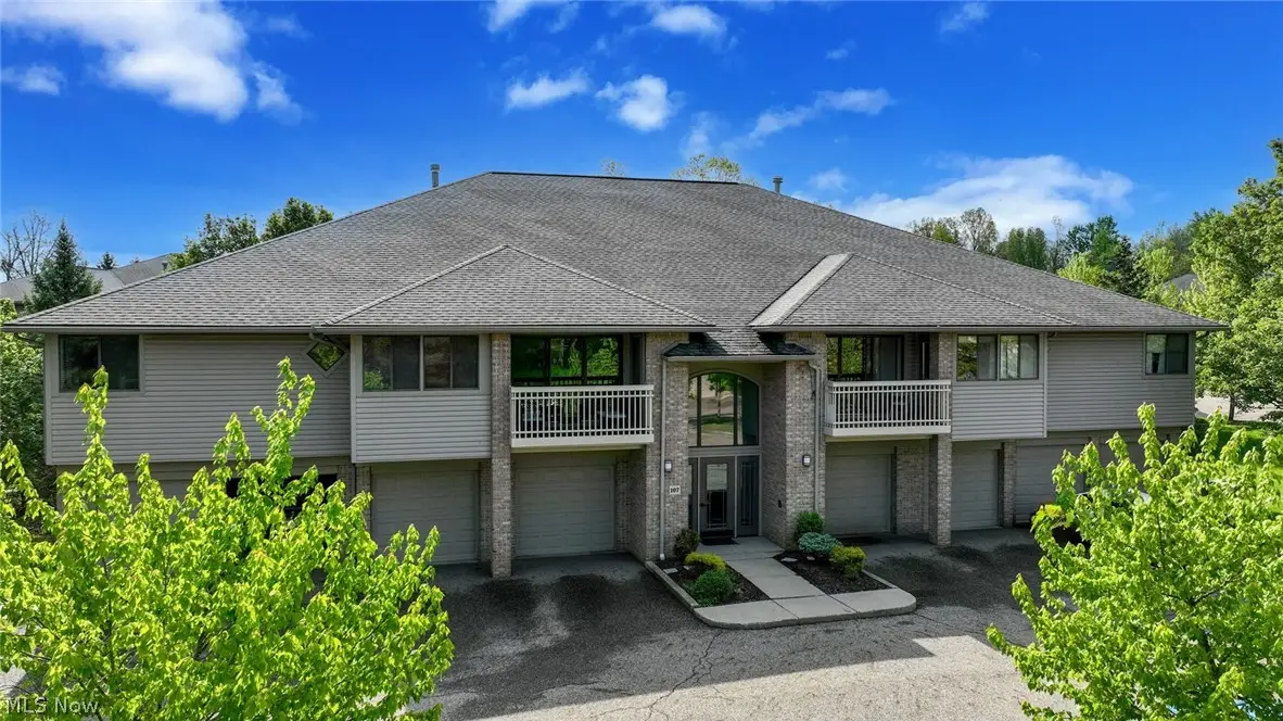 3800 Rosemont Boulevard #107D, Fairlawn, OH 44333 - #1