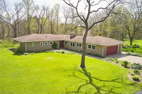 3288 Spring Valley Road, Akron, OH 44333